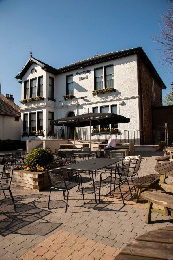 The Georgian Hotel Coatbridge Bagian luar foto
