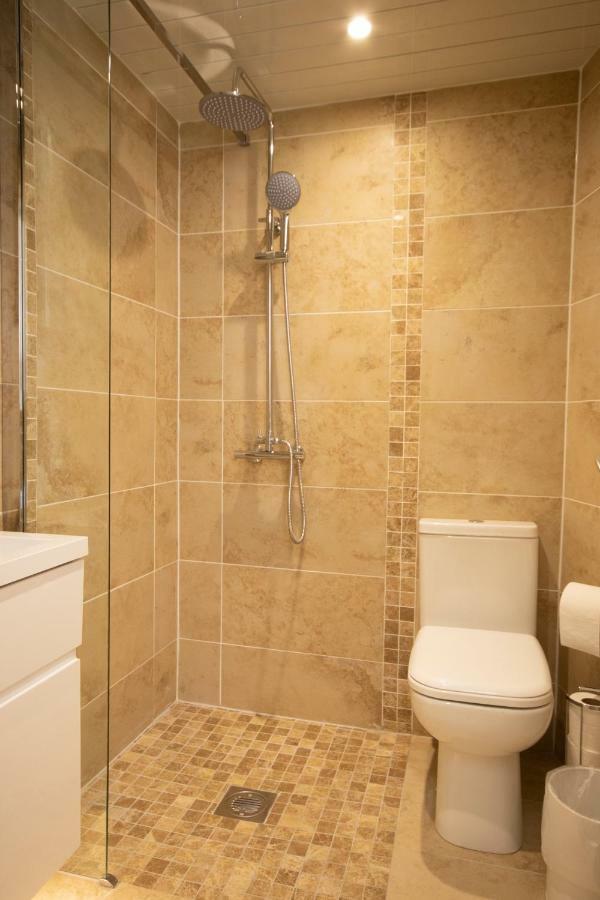 The Georgian Hotel Coatbridge Bagian luar foto