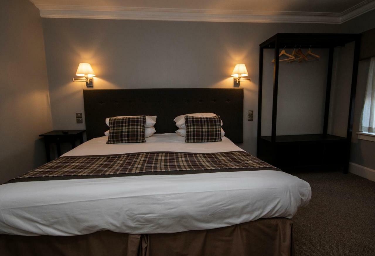 The Georgian Hotel Coatbridge Bagian luar foto